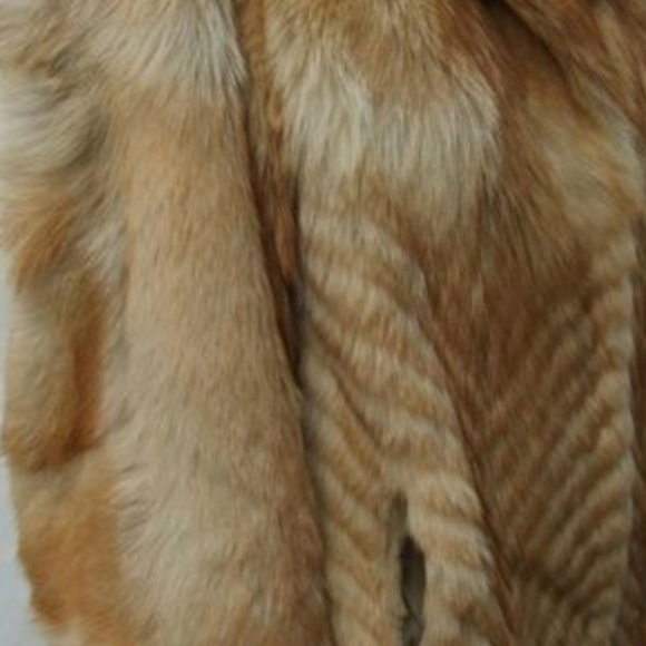 Vintage Mountain Flowers Brand Fox Fur Coat Sz 48 - Picture 9 of 14